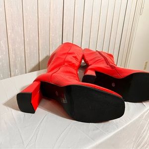 Tall Boots, Size 9.5, Color red